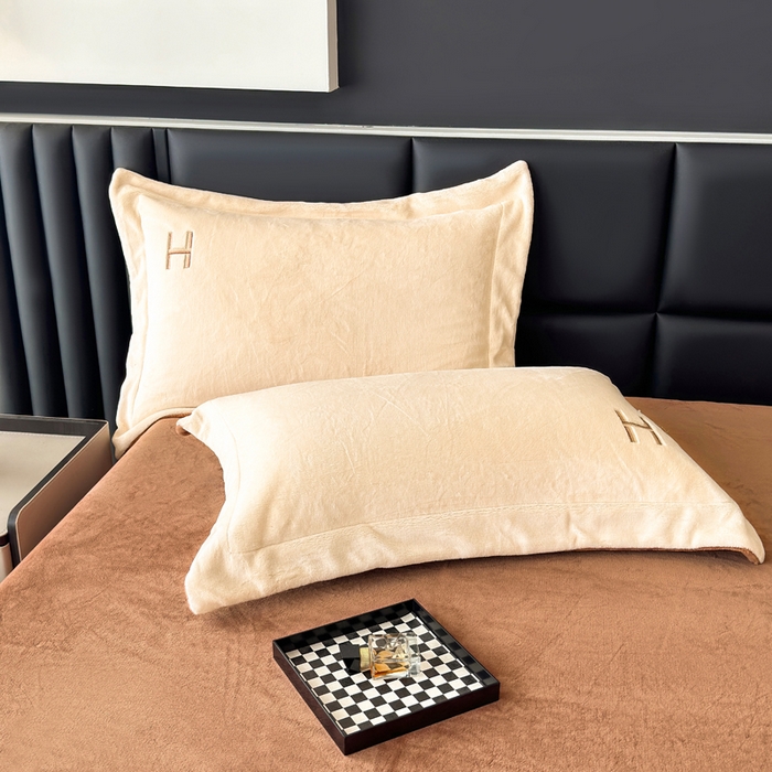 91家纺网 家纺一手货源 找家纺 梦精灵家纺 2025新款高端贵妃绒加厚全消光牛奶绒四件套12斤刺绣拼接工艺（华尔兹场景1） 华尔兹-桔