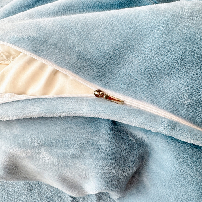 91家纺网 家纺一手货源 找家纺 梦精灵家纺 2025新款高端贵妃绒加厚全消光牛奶绒四件套12斤刺绣拼接工艺（华尔兹场景1） 华尔兹-兰