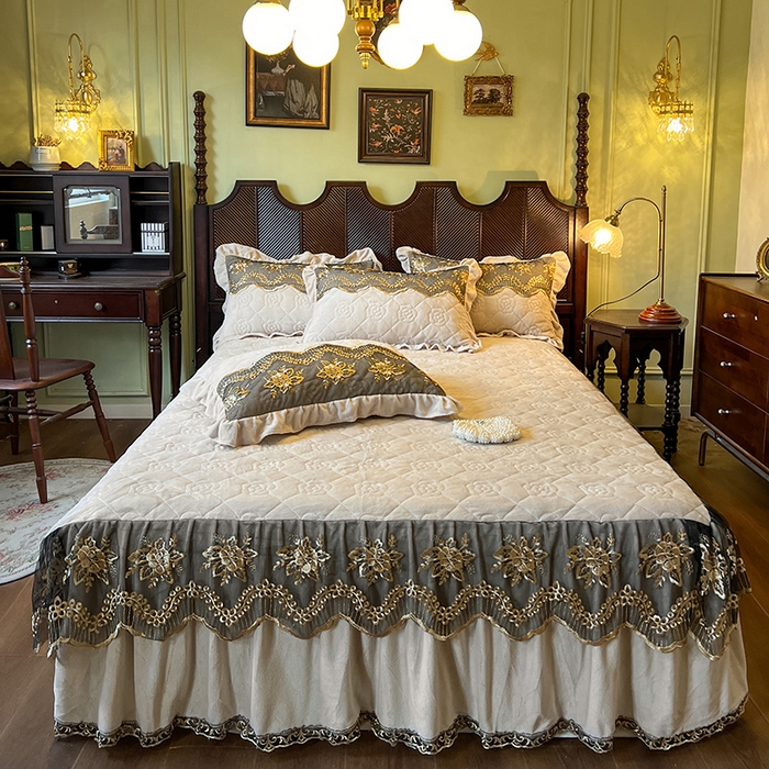 91家纺网 家纺一手货源 找家纺 网红馆（ck家纺） 2025新款高克重牛奶绒床裙四件套-卡妮娜系列 卡妮娜-卡其