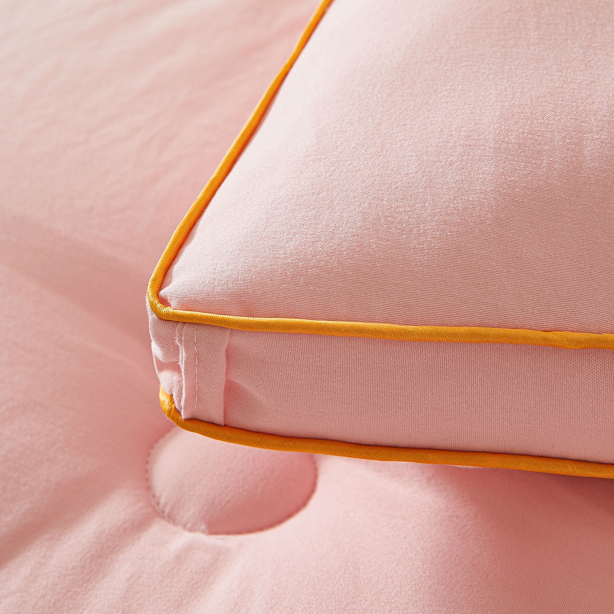 91家纺网 家纺一手货源 找家纺 仁凯家纺 2025新款简约立体滚边100%新疆棉花被冬被春秋被学生被被子被芯 立体-柔粉色