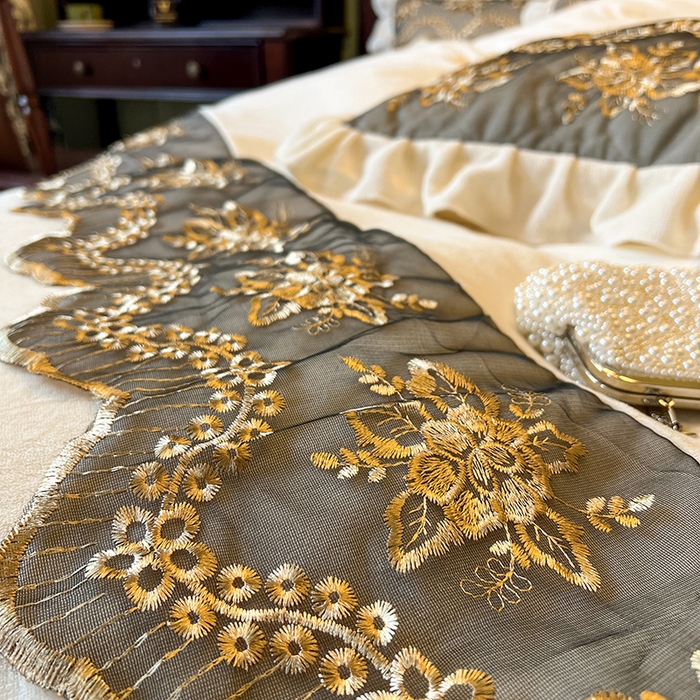 91家纺网 家纺一手货源 找家纺 网红馆（ck家纺） 2025新款高克重牛奶绒床裙四件套-卡妮娜系列 卡妮娜-米色