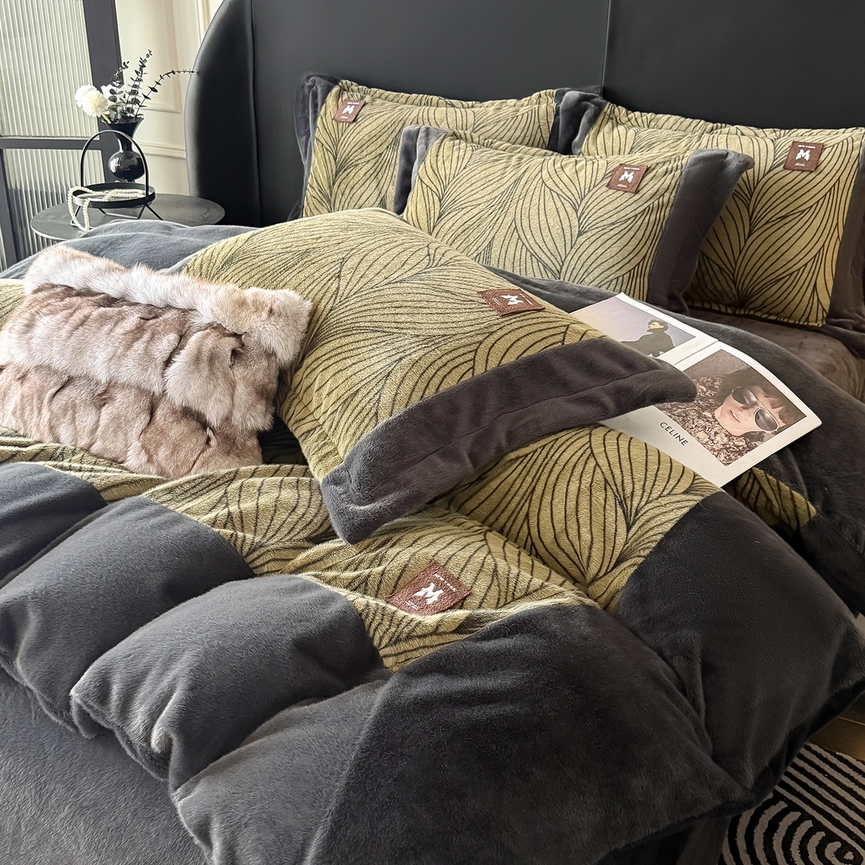 91家纺网 家纺一手货源 找家纺 典曼家纺 2025新款轻奢拼角欧貂绒系列四件套 简欧-绿