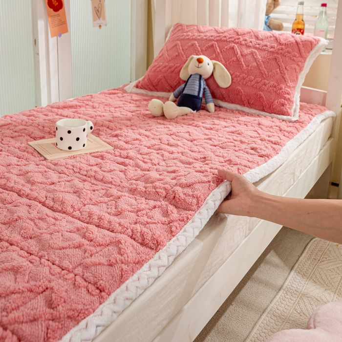 91家纺网 家纺一手货源 找家纺 （总）暖芯优选 2025新款上下铺塔芙绒床垫