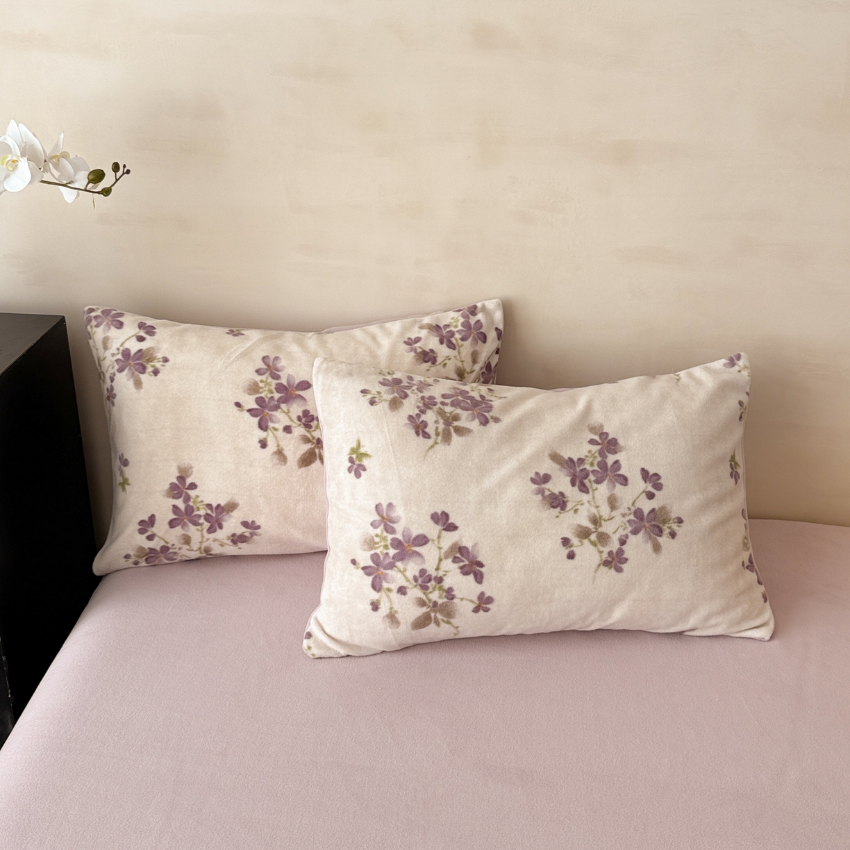 91家纺网 家纺一手货源 找家纺 典曼家纺 2025新款印花海獭绒加厚保暖四件套 紫藤花