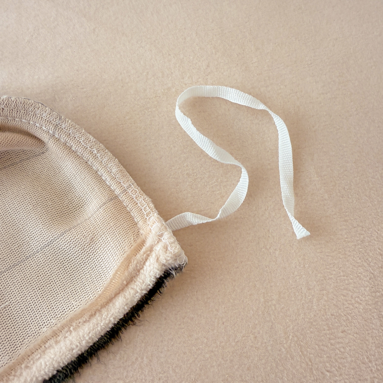 91家纺网 家纺一手货源 找家纺 典曼家纺 2025新款印花海獭绒加厚保暖四件套 星星月亮-灰