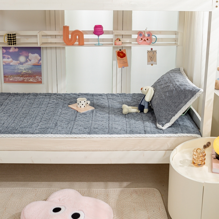 91家纺网 家纺一手货源 找家纺 暖芯优选 2025新款上下铺塔芙绒床垫 高级灰