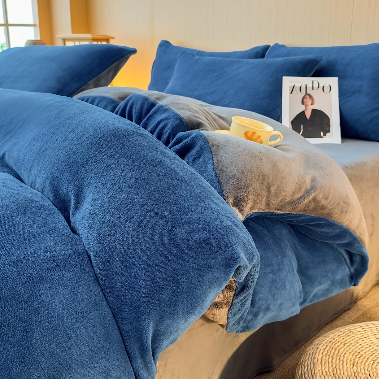 91家纺网 家纺一手货源 找家纺 （总）小懒猪 2025新款220克A类牛奶绒纯色双拼四件套（提供买家秀）