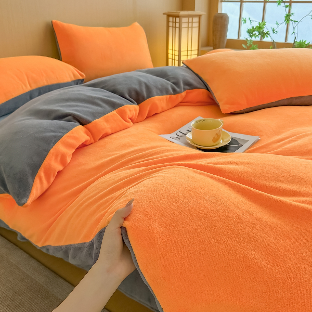 91家纺网 家纺一手货源 找家纺 （总）小懒猪 2025新款220克A类牛奶绒纯色双拼四件套（提供买家秀）