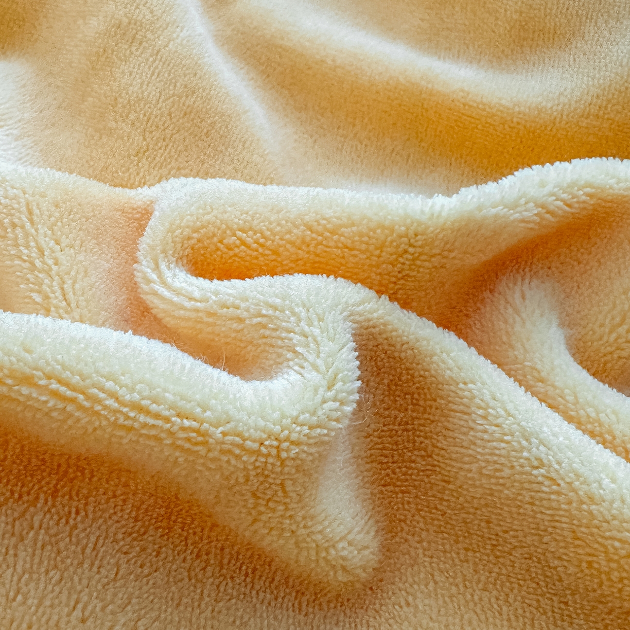 91家纺网 家纺一手货源 找家纺 小懒猪 2025新款220克A类牛奶绒纯色双拼四件套（提供买家秀） 芒果灰