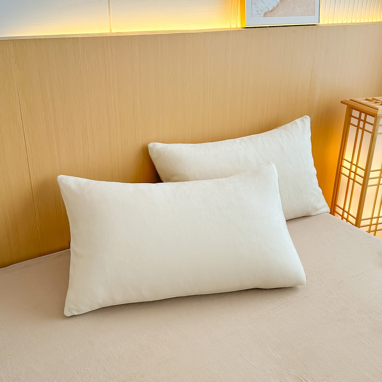 91家纺网 家纺一手货源 找家纺 小懒猪 2025新款220克A类牛奶绒纯色双拼四件套（提供买家秀） 奶白咖