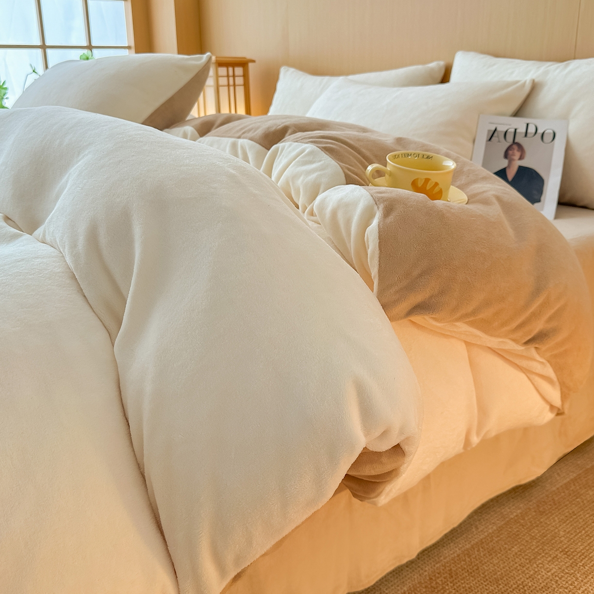 小懒猪 2025新款220克A类牛奶绒纯色双拼四件套（提供买家秀） 奶白咖