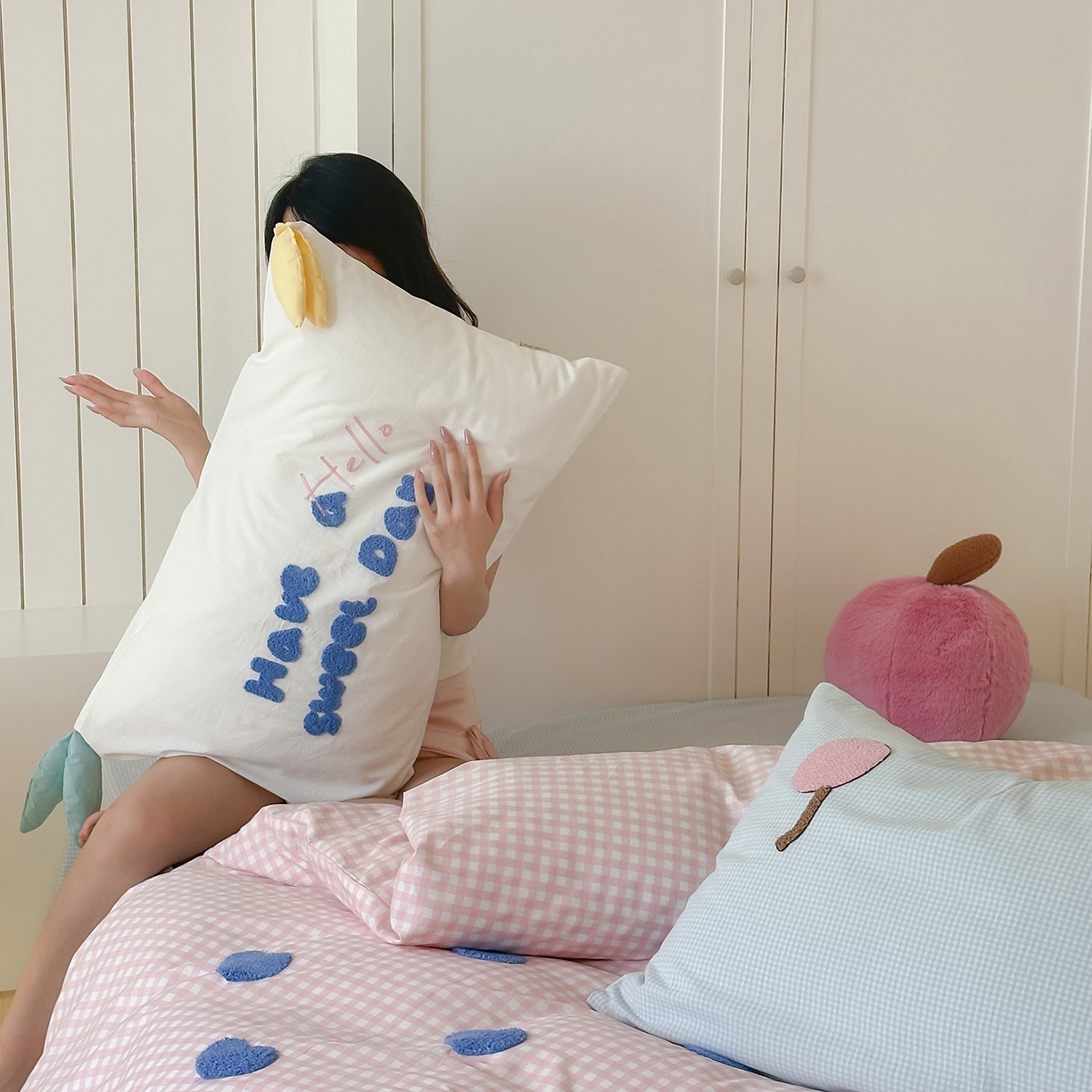 91家纺网 家纺一手货源 找家纺 桔子家纺 2025新款40支纯棉水洗棉happy系列四件套 hello小樱