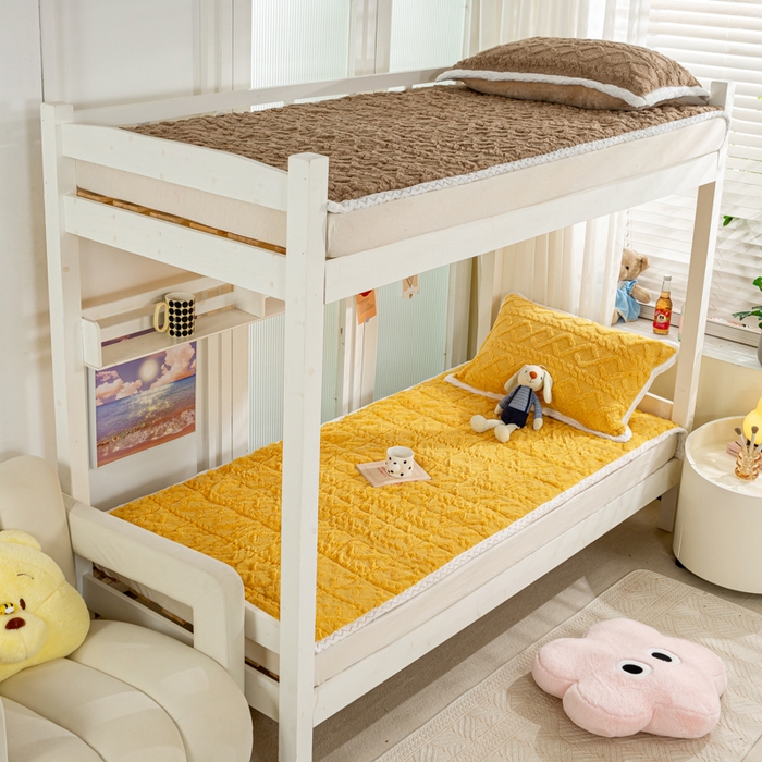 91家纺网 家纺一手货源 找家纺 暖芯优选 2025新款上下铺塔芙绒床垫 柠檬黄