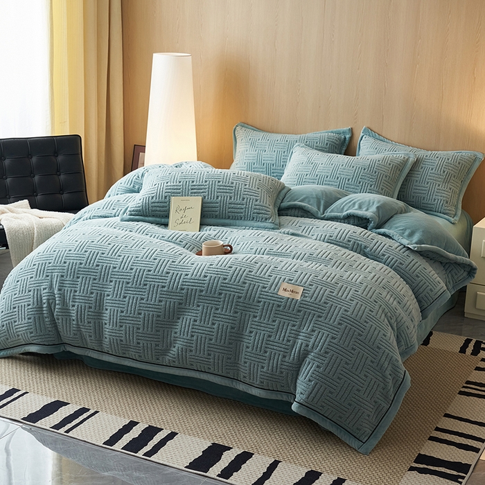 91家纺网 家纺一手货源 找家纺 晨曦家纺 2025新款230克加厚保暖塔芙绒牛奶绒四件套法兰绒 简爱-雅蓝