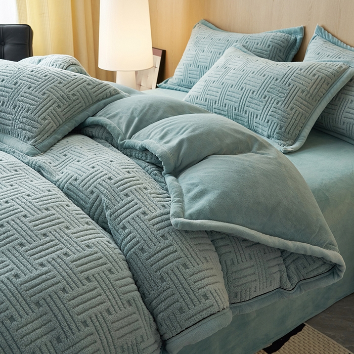 91家纺网 家纺一手货源 找家纺 晨曦家纺 2025新款230克加厚保暖塔芙绒牛奶绒四件套法兰绒 简爱-雅蓝