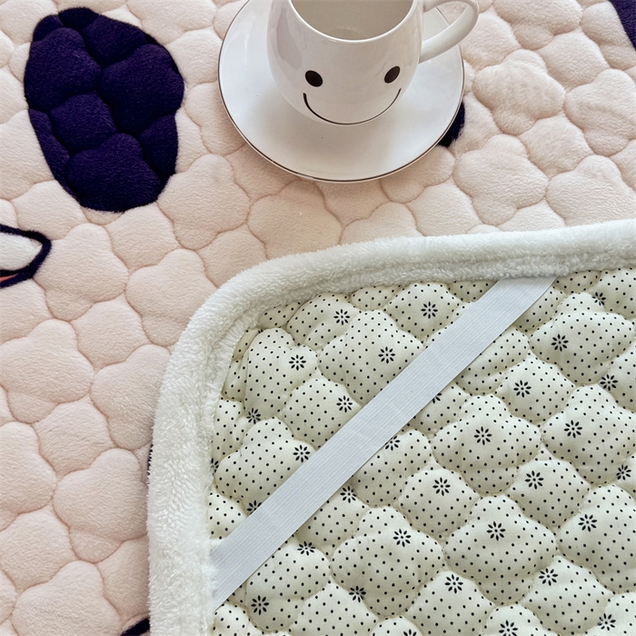 91家纺网 家纺一手货源 找家纺 暖芯优选 2025热款外贸跨境电商热销款冬季加厚牛奶绒印花床垫床垫学生单人宿舍上下铺 可爱奶牛