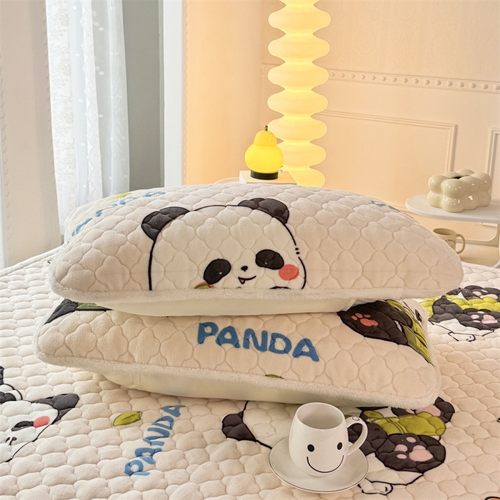 91家纺网 家纺一手货源 找家纺 暖芯优选 2025热款外贸跨境电商热销款冬季加厚牛奶绒印花床垫床垫学生单人宿舍上下铺 可爱熊猫