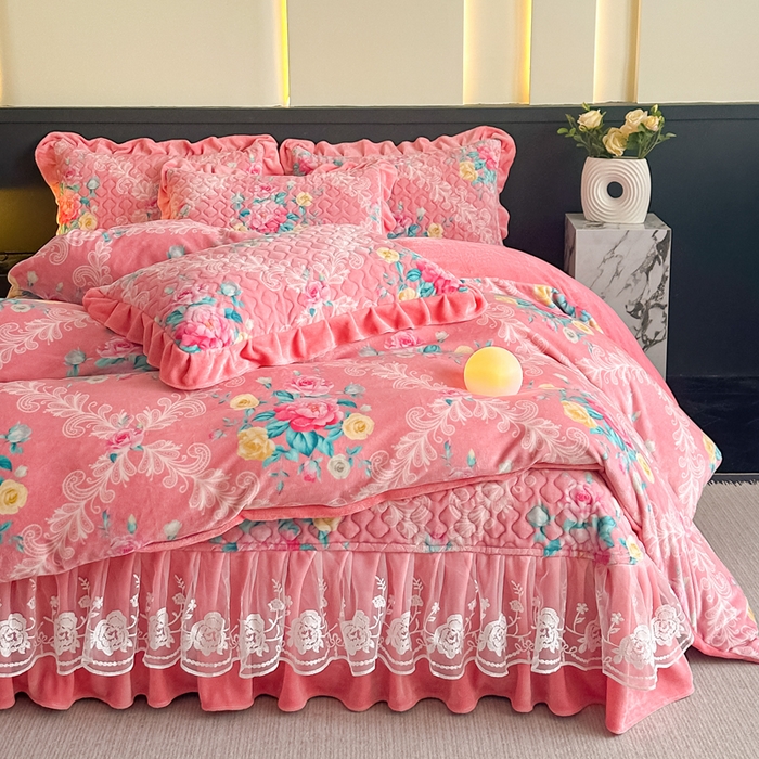 91家纺网 家纺一手货源 找家纺 棉森家纺 2025新款亲肤舒适牛奶绒床盖四件套 蝴蝶漫舞