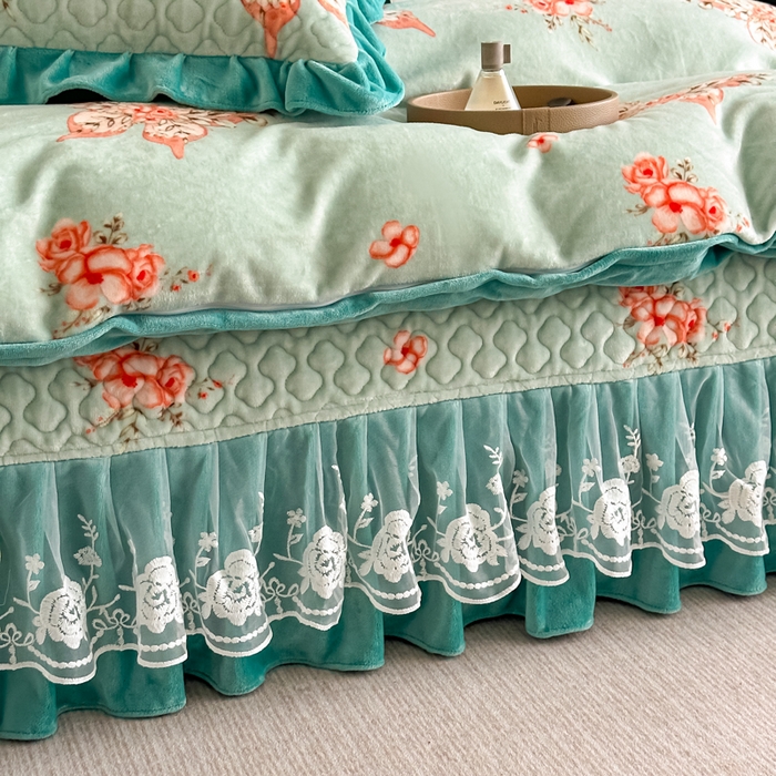 91家纺网 家纺一手货源 找家纺 棉森家纺 2025新款亲肤舒适牛奶绒床盖四件套 水墨蝴蝶