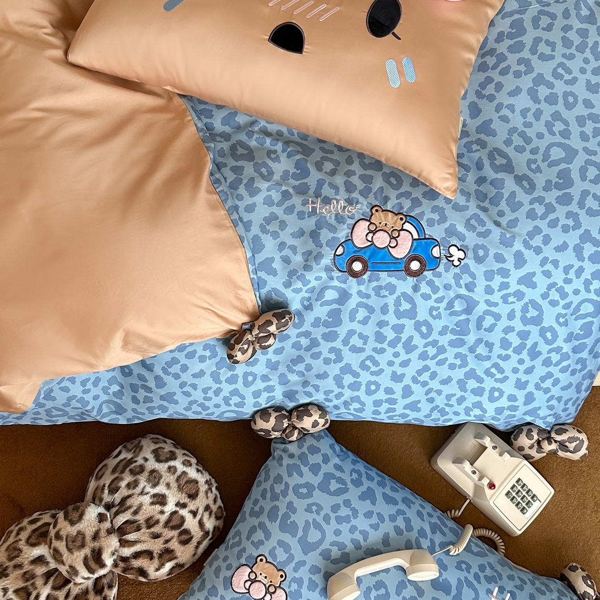 91家纺网 家纺一手货源 找家纺 桔子家纺 2025新款全棉豹纹系列heip豹纹四件套 heip豹纹蓝色