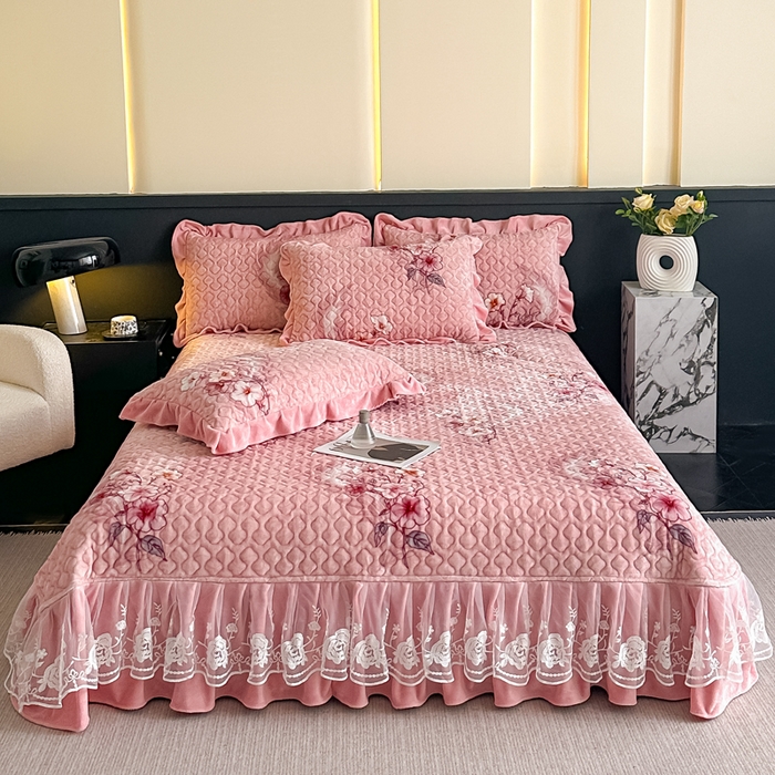 91家纺网 家纺一手货源 找家纺 棉森家纺 2025新款亲肤舒适牛奶绒床盖四件套 花香如梦