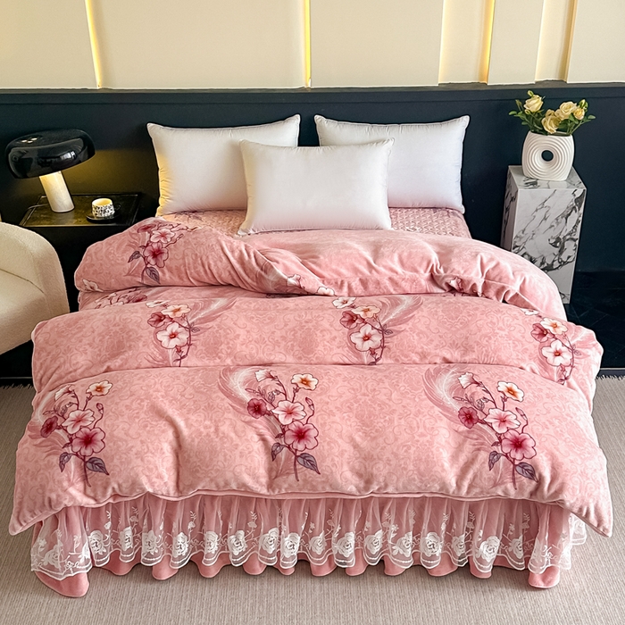 91家纺网 家纺一手货源 找家纺 棉森家纺 2025新款亲肤舒适牛奶绒床盖四件套 花香如梦