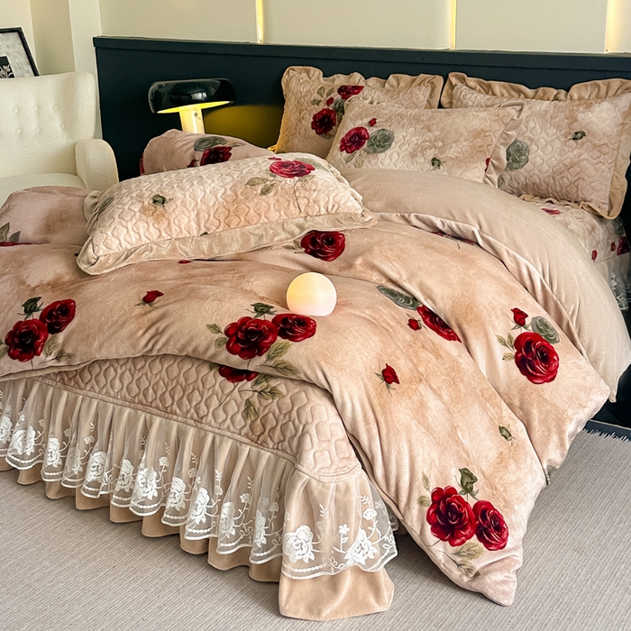 91家纺网 家纺一手货源 找家纺 棉森家纺 2025新款亲肤舒适牛奶绒床盖四件套 瑞丽