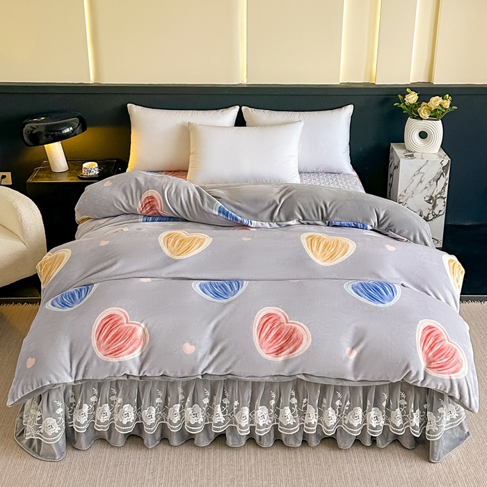 91家纺网 家纺一手货源 找家纺 棉森家纺 2025新款亲肤舒适牛奶绒床盖四件套 心动-灰