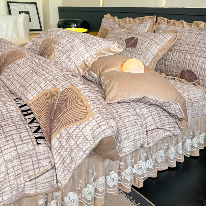 91家纺网 家纺一手货源 找家纺 棉森家纺 2025新款亲肤舒适牛奶绒床盖四件套 梦想起航-咖