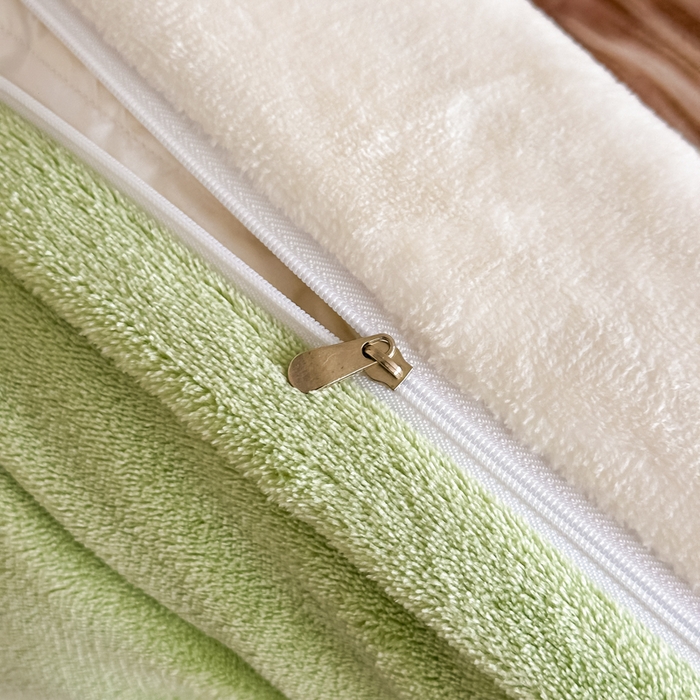 91家纺网 家纺一手货源 找家纺 棉森家纺 2025新款亲肤舒适牛奶绒床盖四件套 心动-绿