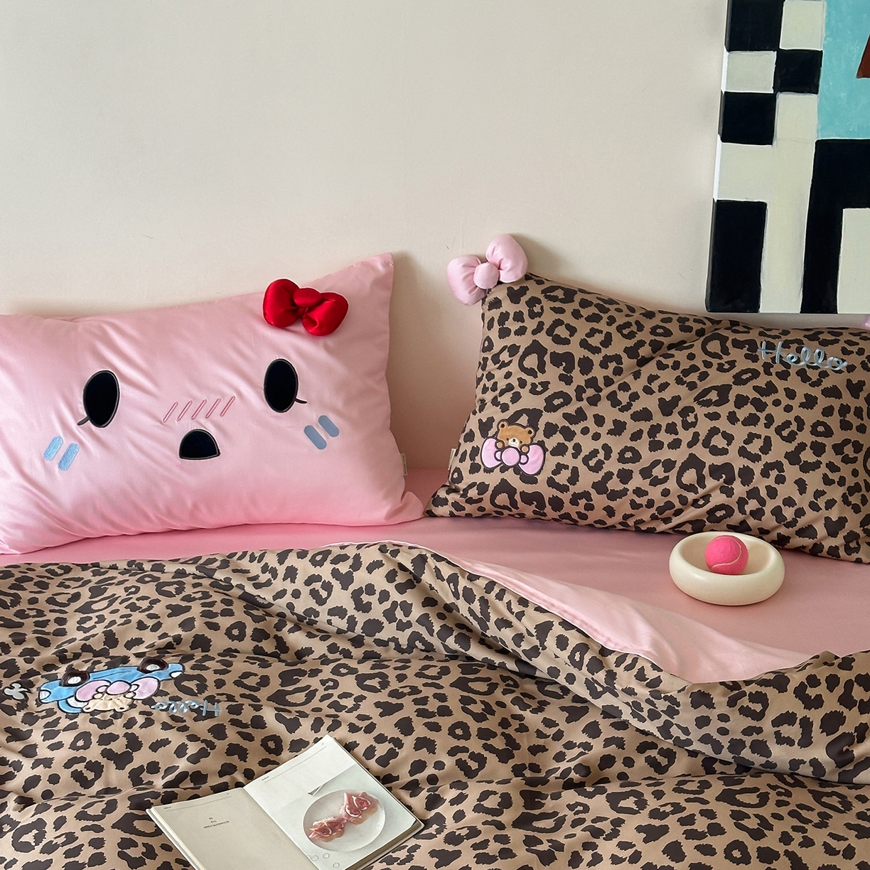 91家纺网 家纺一手货源 找家纺 桔子家纺 2025新款全棉豹纹系列heip豹纹四件套 heip豹纹粉色