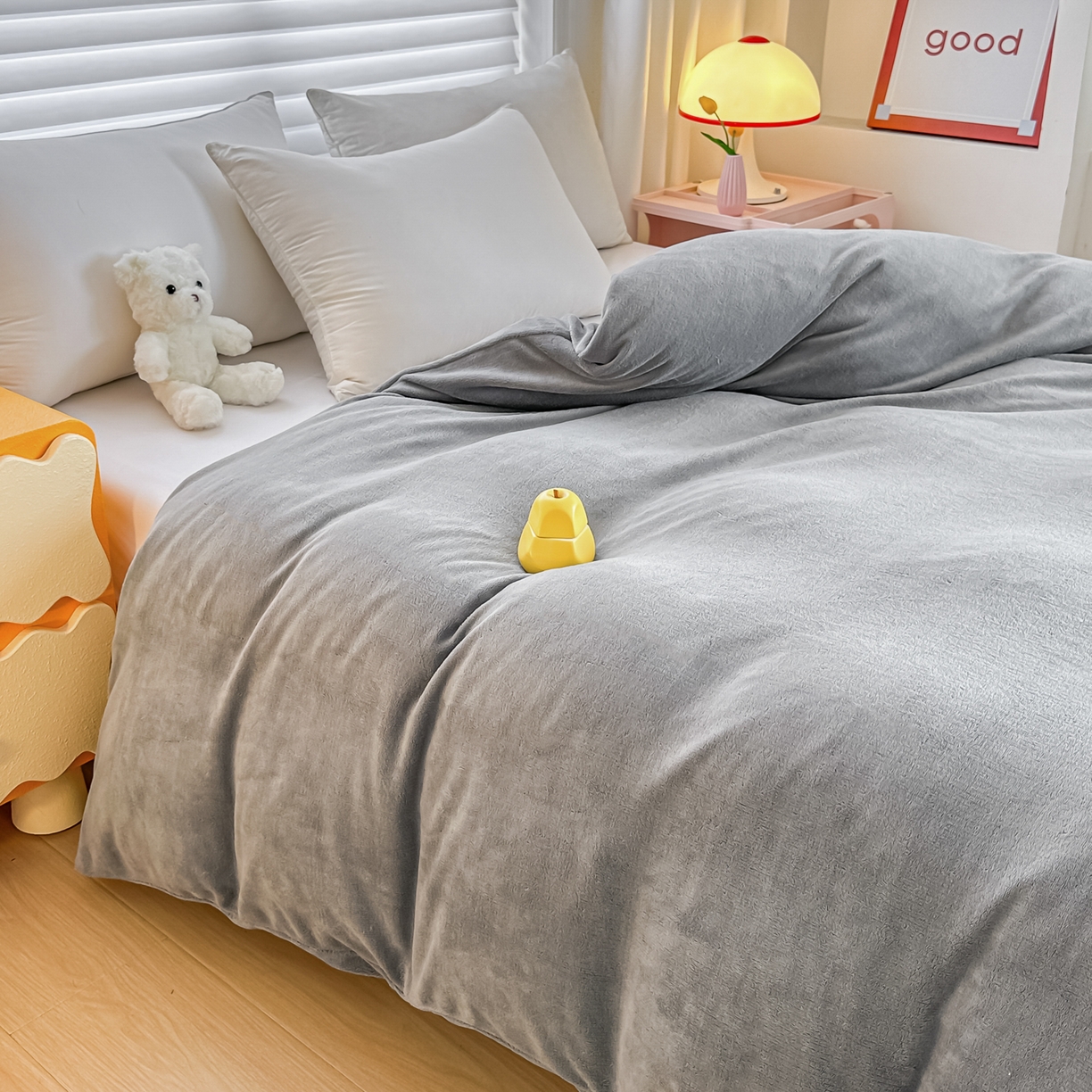 91家纺网 家纺一手货源 找家纺 棉森家纺 2025新款加厚牛奶绒单被套单品被套单件被套 罗曼灰