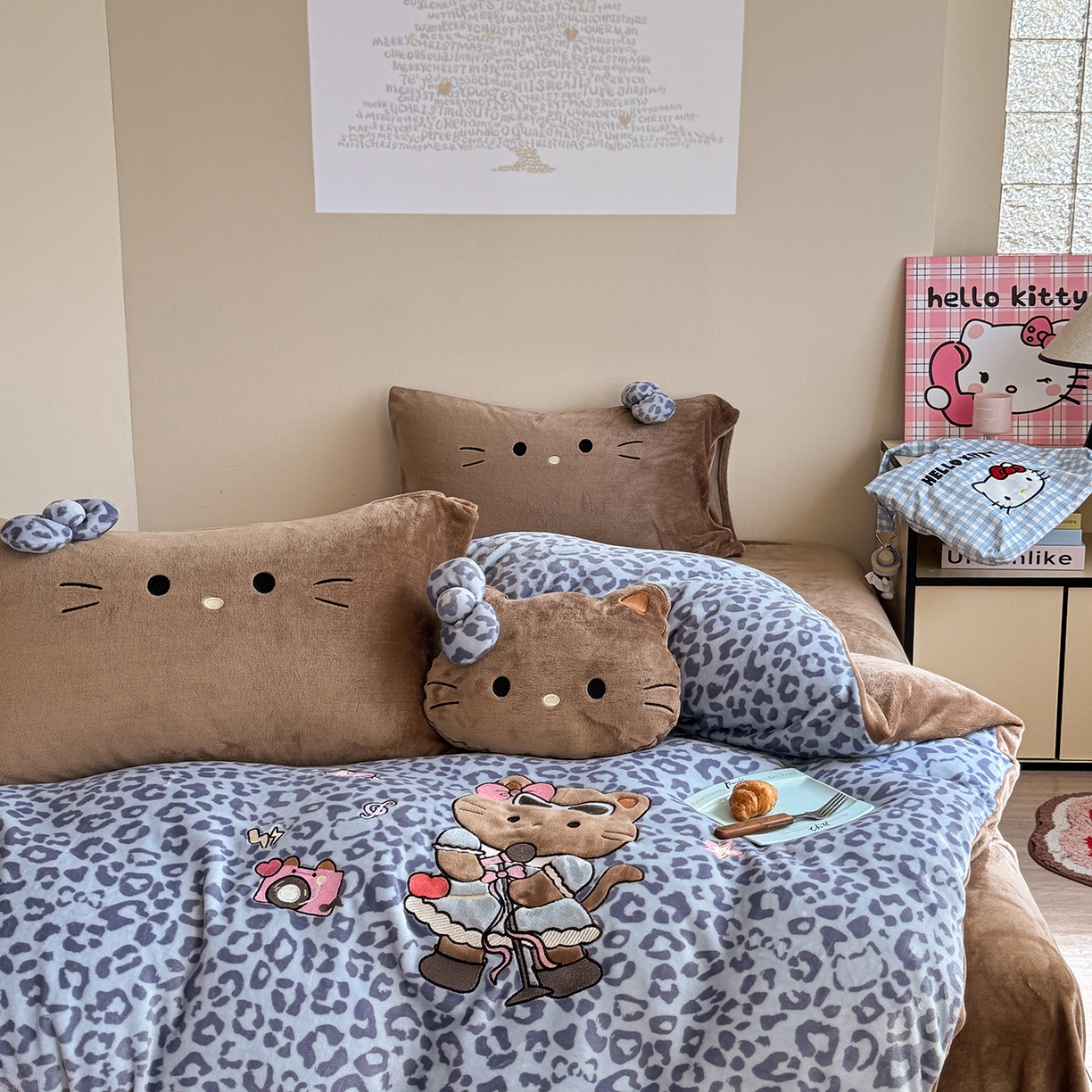 91家纺网 家纺一手货源 找家纺 柚子YOUTH 2025新款加厚牛奶绒四件套-豹纹黑皮KT 黑皮蓝