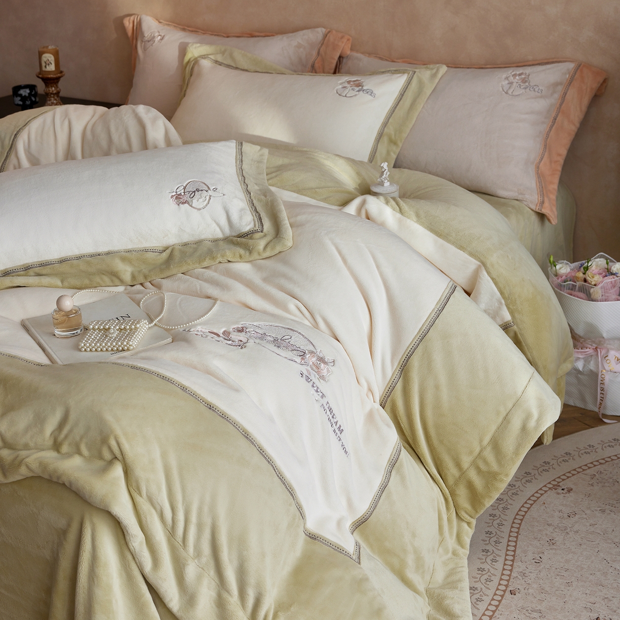 91家纺网 家纺一手货源 找家纺 （总）瑞雪家居 2025新款270g全消光牛奶绒四件套-瑰梦系列