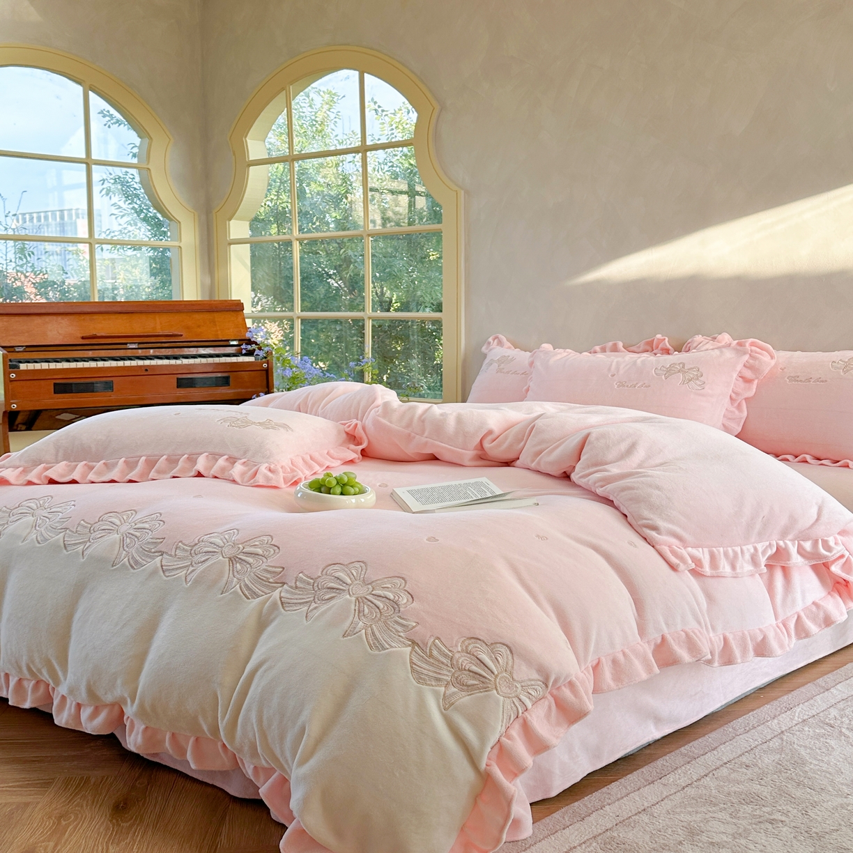 91家纺网 家纺一手货源 找家纺 （总）可以家居 2025新款高克重全消光超细旦奶芙云绒四件套-玛利亚系列-莫妮卡