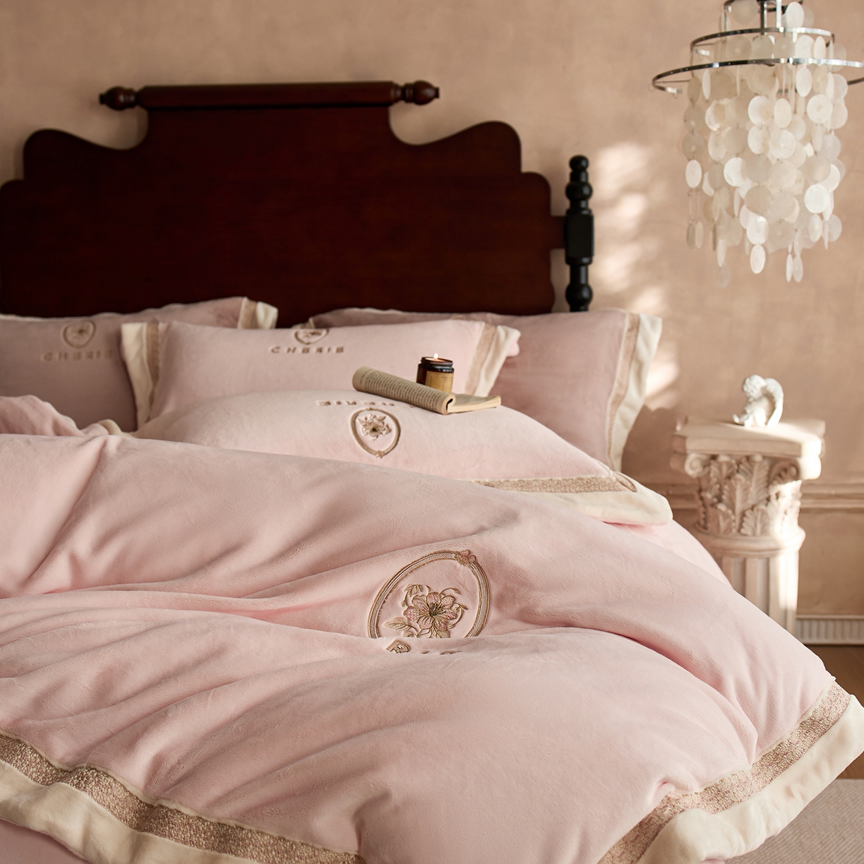 91家纺网 家纺一手货源 找家纺 （总）瑞雪家居 2025新款270g全消光牛奶绒四件套-克莱尔