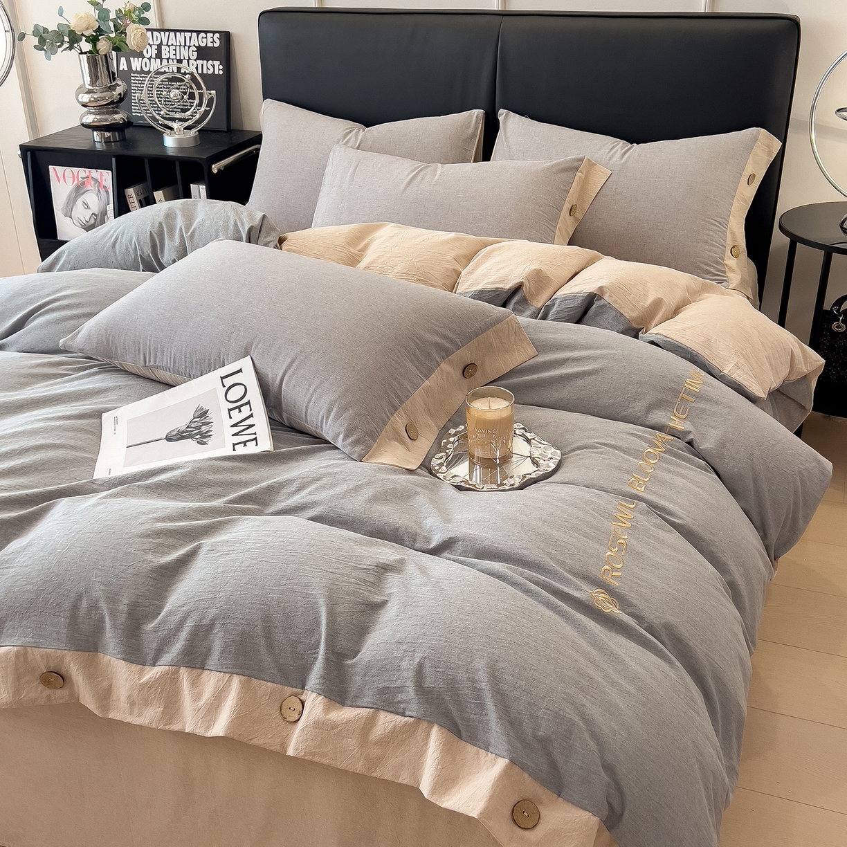 91家纺网 家纺一手货源 找家纺 芃成家纺 2025新款A类全棉色织水洗棉纽扣绣花四件套 纽扣款-浅灰拼卡其