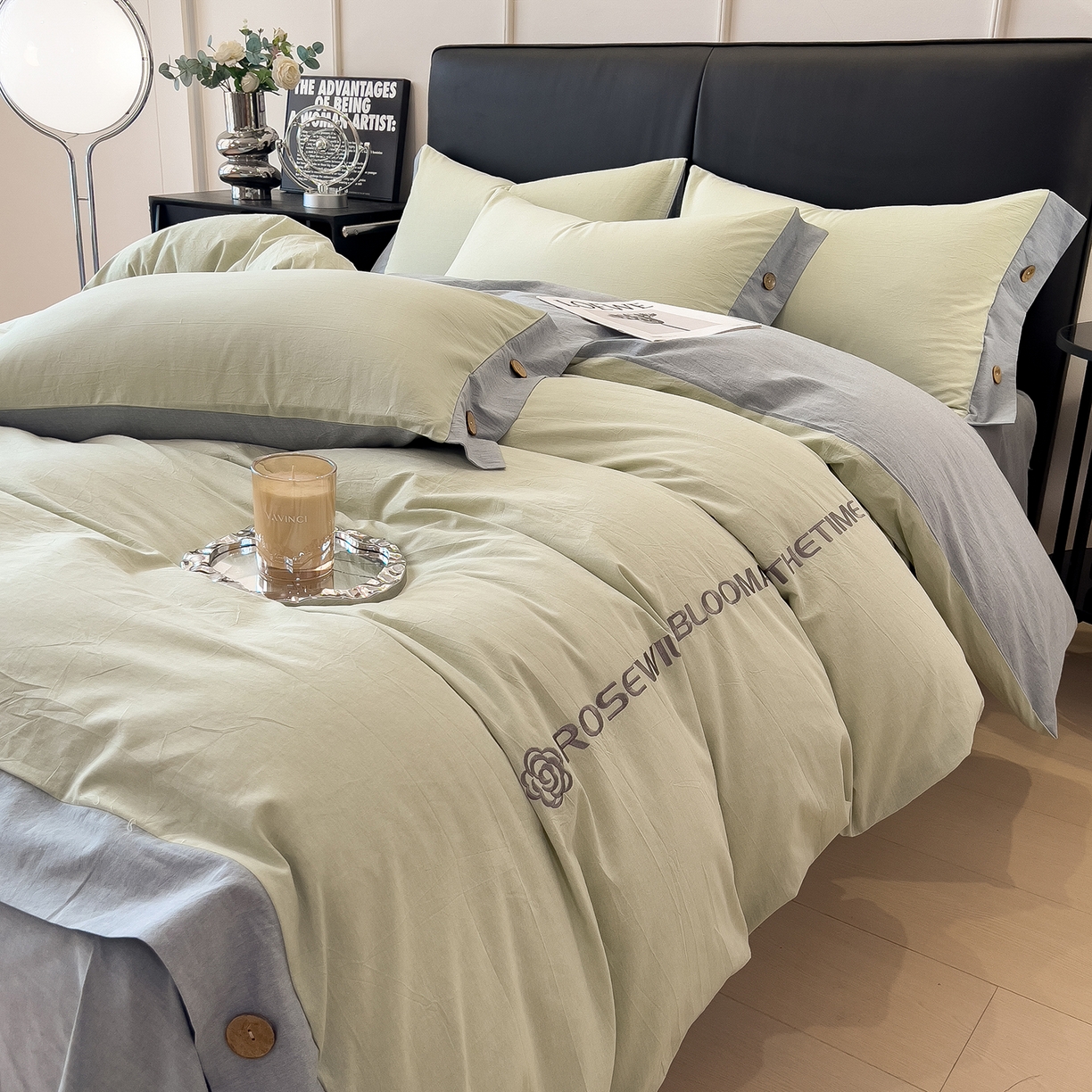 91家纺网 家纺一手货源 找家纺 芃成家纺 2025新款A类全棉色织水洗棉纽扣绣花四件套 纽扣款-浅绿拼浅灰