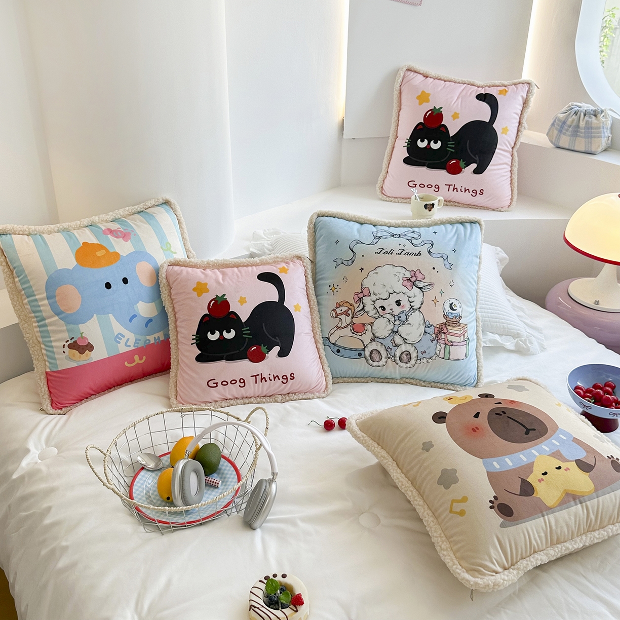 91家纺网 家纺一手货源 找家纺 （总）番茄+ 2025新款羊羔毛花边绒抱枕被