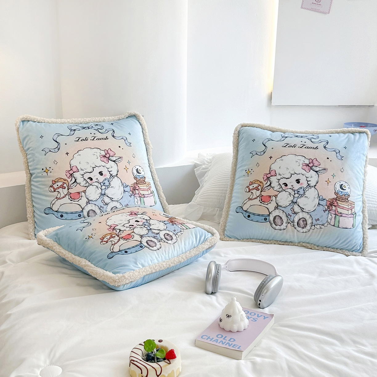 91家纺网 家纺一手货源 找家纺 番茄+ 2025新款羊羔毛花边绒抱枕被 美羊羊