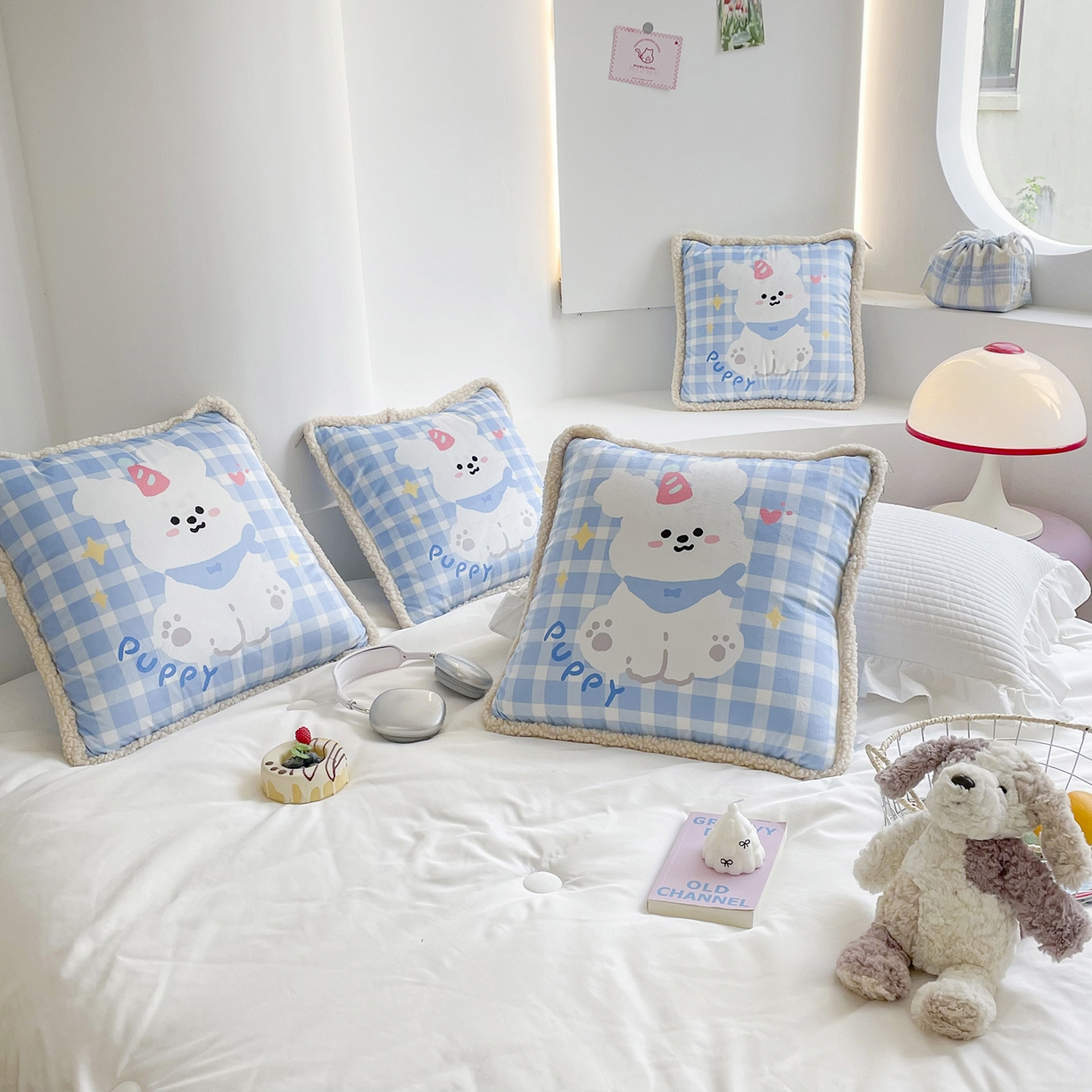 91家纺网 家纺一手货源 找家纺 番茄+ 2025新款羊羔毛花边绒抱枕被 快乐狗