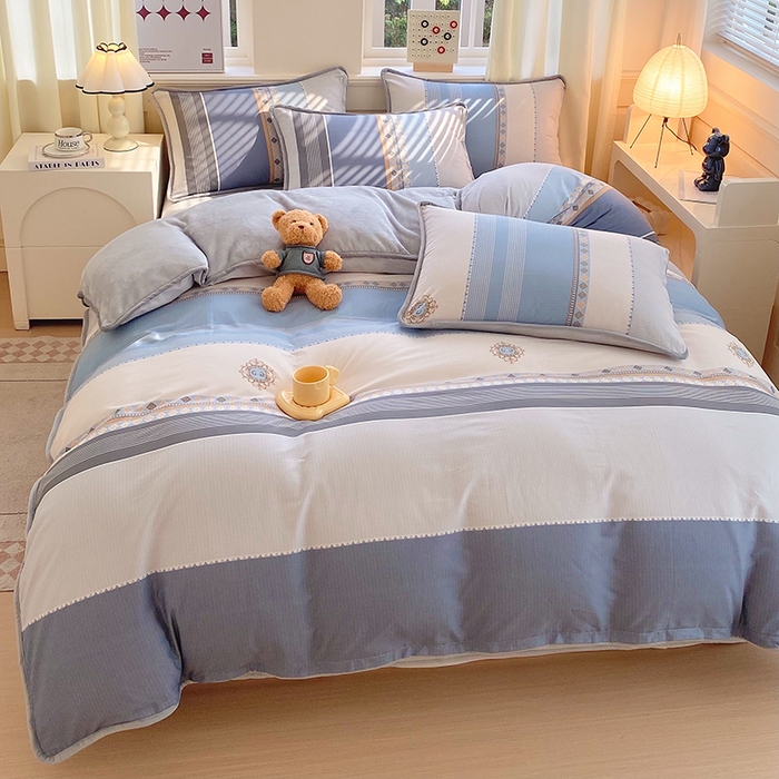 91家纺网 家纺一手货源 找家纺 （总）2024新款加厚棉加绒被套单件A版全棉B版230克法莱绒被套直播