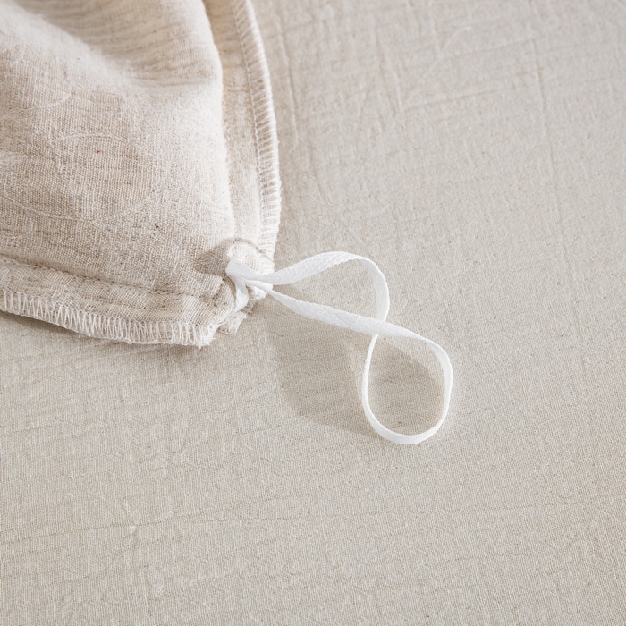 91家纺网 家纺一手货源 找家纺 鲁爱 2025新款棉麻花边绣花款四件套   浣溪沙-红