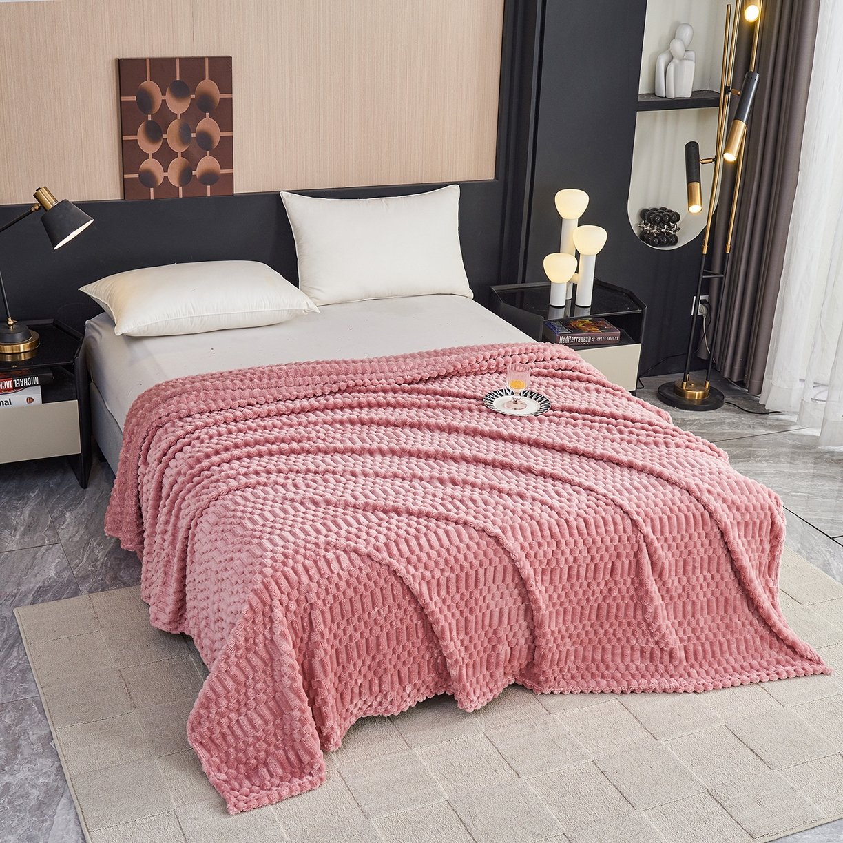 91家纺网 家纺一手货源 找家纺 （总）枋梢家纺 2025新款福禄抽条法兰绒牛奶绒高克重毯空调小毯子毛毯盖毯