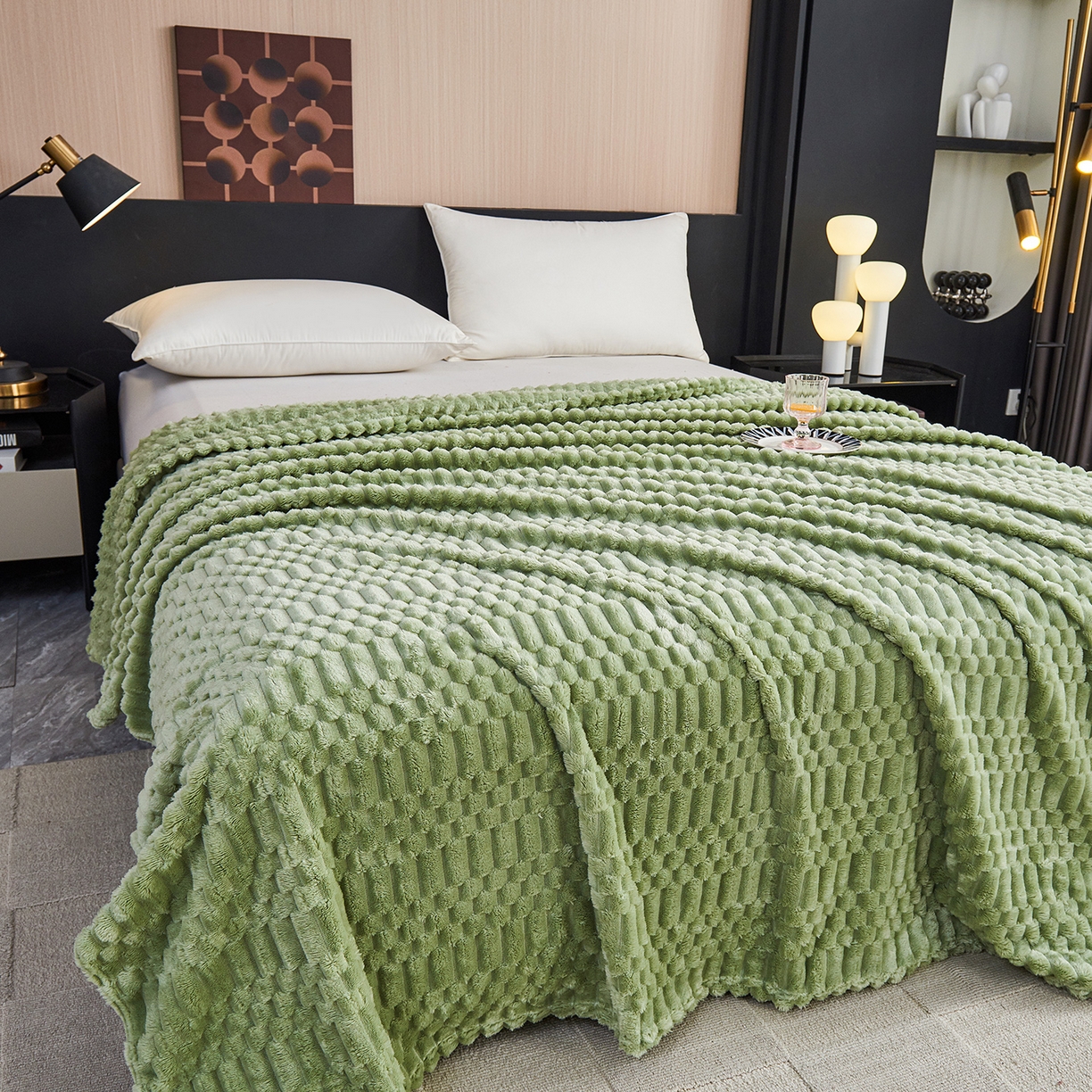 91家纺网 家纺一手货源 找家纺 枋梢家纺 2025新款福禄抽条法兰绒牛奶绒高克重毯空调小毯子毛毯盖毯 福禄抽条毛毯-浅绿