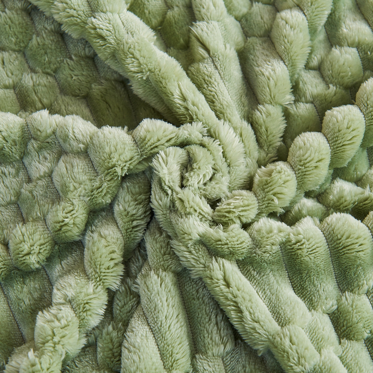 91家纺网 家纺一手货源 找家纺 枋梢家纺 2025新款福禄抽条法兰绒牛奶绒高克重毯空调小毯子毛毯盖毯 福禄抽条毛毯-浅绿