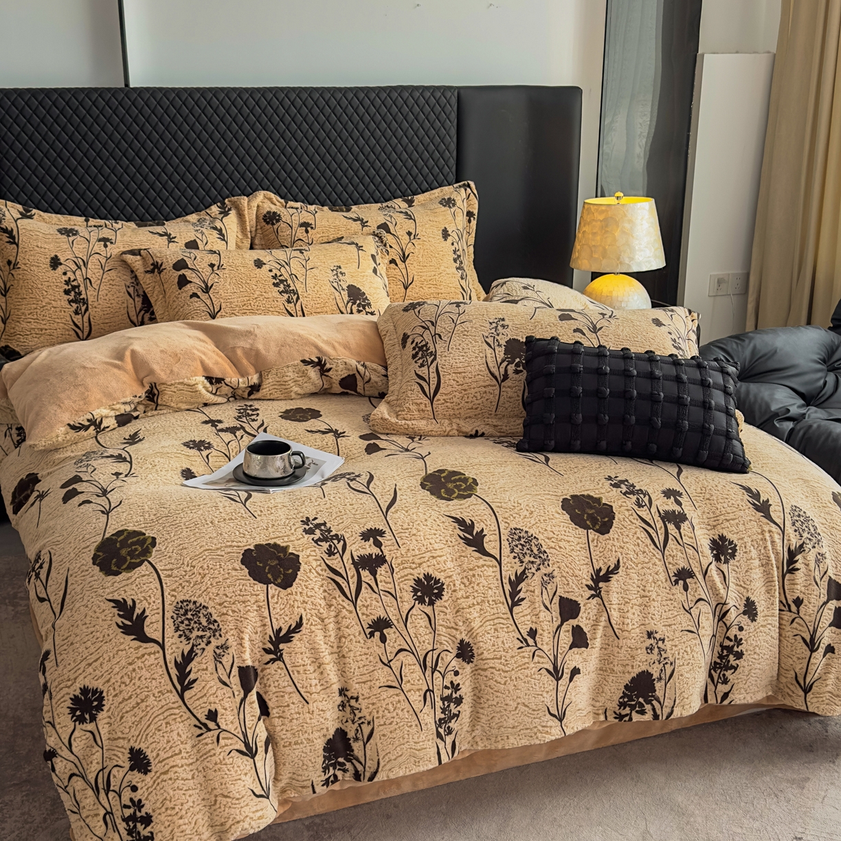 91家纺网 家纺一手货源 找家纺 （总）金昱纺 2025新款高克重牛奶绒立体烂花四件套