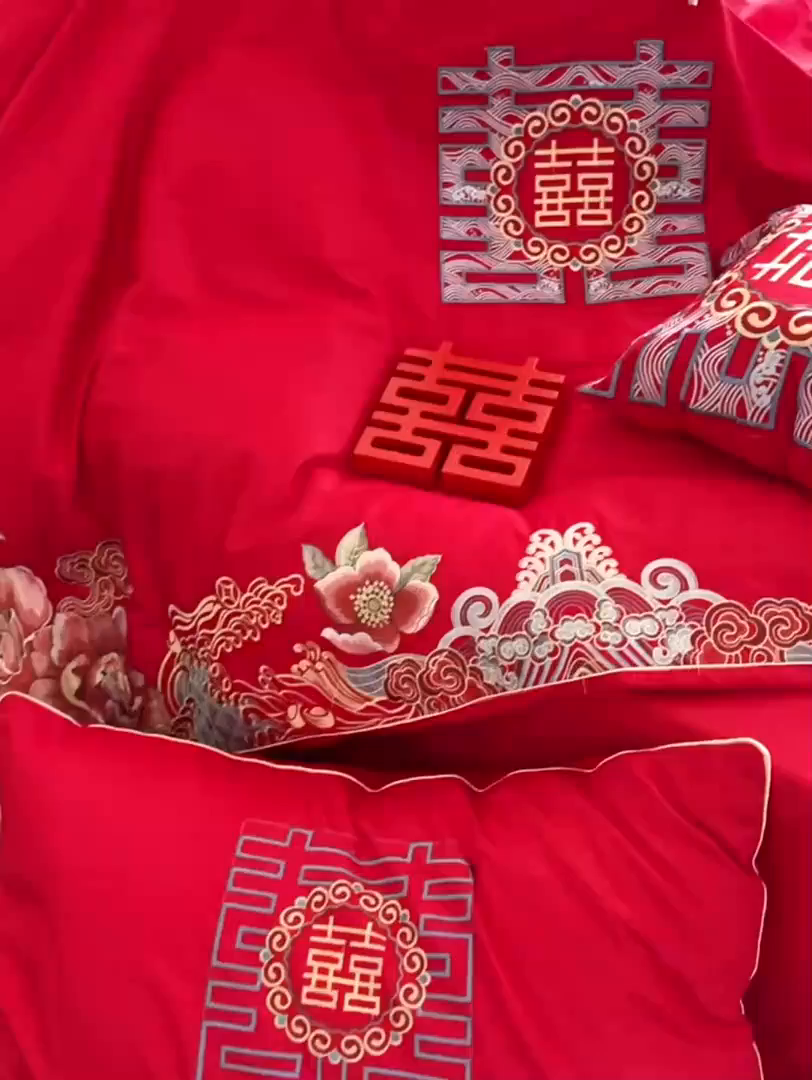 91家纺网 家纺一手货源 找家纺 （总）江涞 2025新款长绒棉刺绣四件套-繁花纳喜