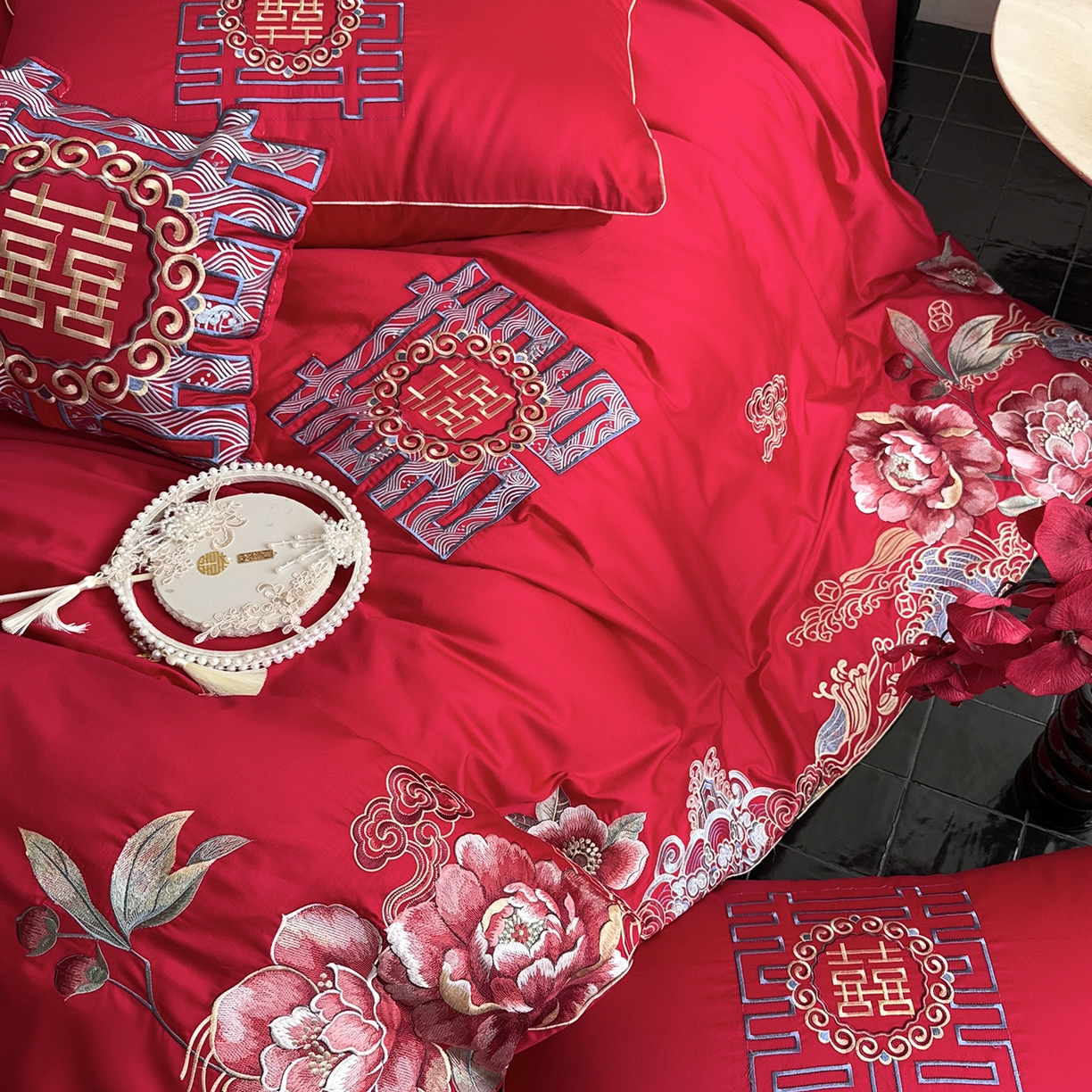 91家纺网 家纺一手货源 找家纺 （总）江涞 2025新款长绒棉刺绣四件套-繁花纳喜