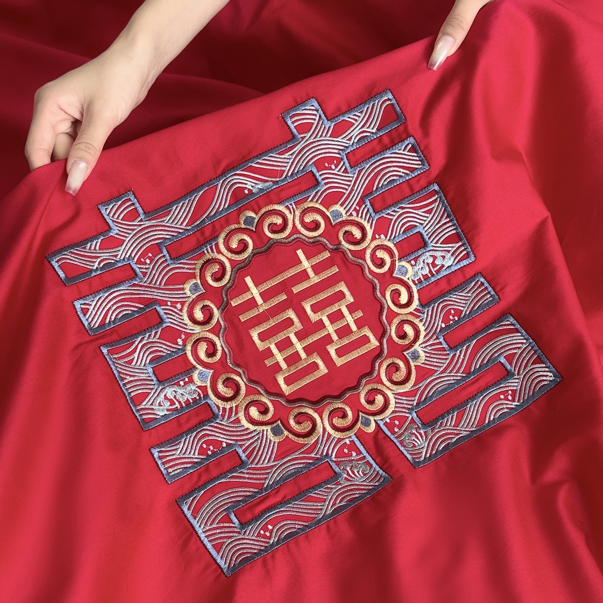 91家纺网 家纺一手货源 找家纺 （总）江涞 2025新款长绒棉刺绣四件套-繁花纳喜